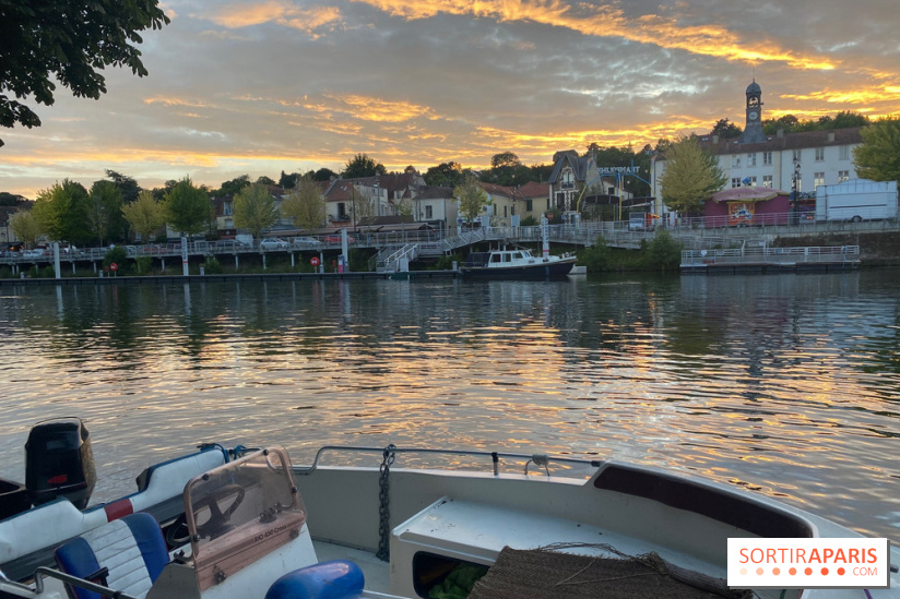 Жизнь на острове посреди Сены — без машин, без дорог, только лодка и вода